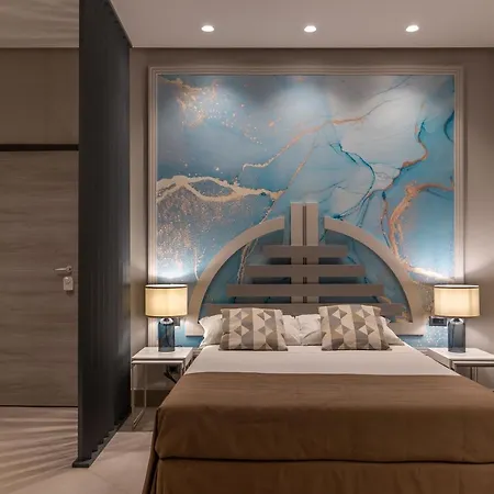 Matteotti Luxury Aparthotel *